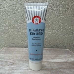 $5 🌙 FIRST AID BEAUTY Ultra Repair Body Lotion NEW‎